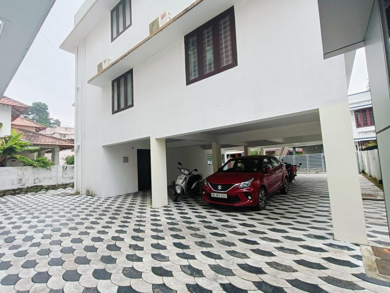 West Darshan Apartments And Villas Thiruvananthapuram Bagian luar foto