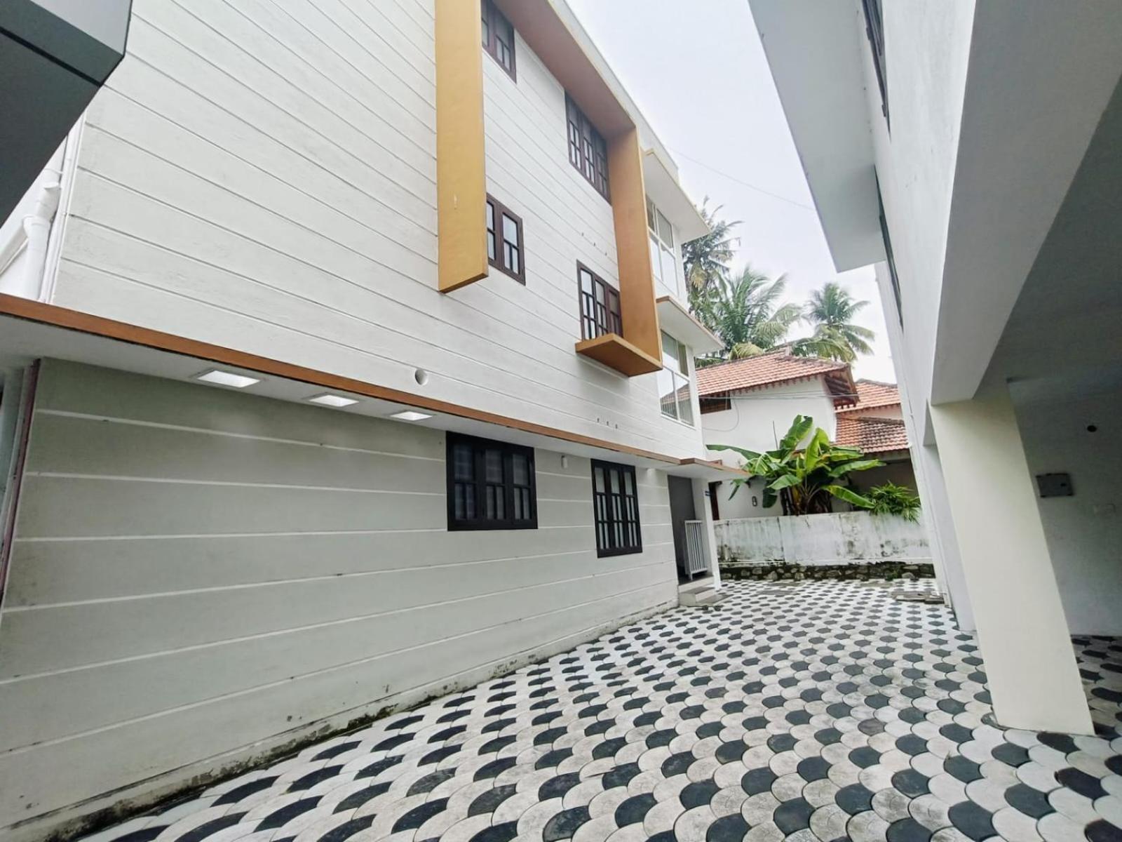West Darshan Apartments And Villas Thiruvananthapuram Bagian luar foto
